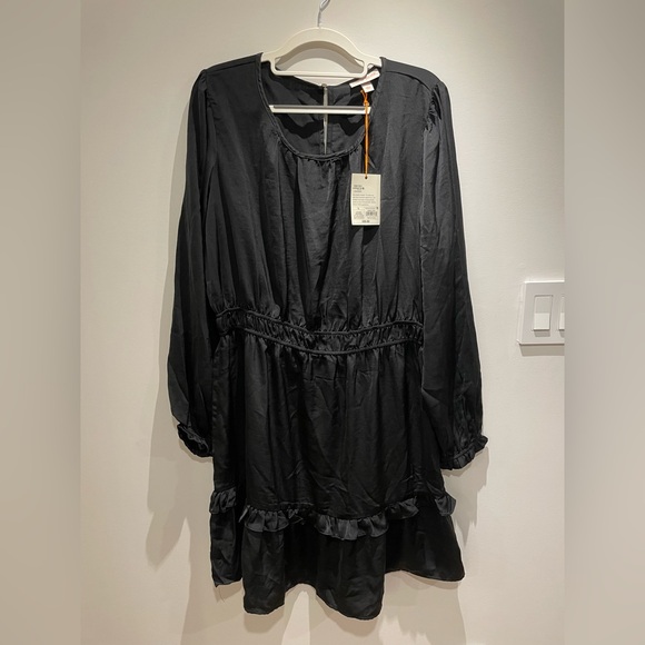 Knox Rose Dresses & Skirts - Knox Rose Black Ruffle Dress